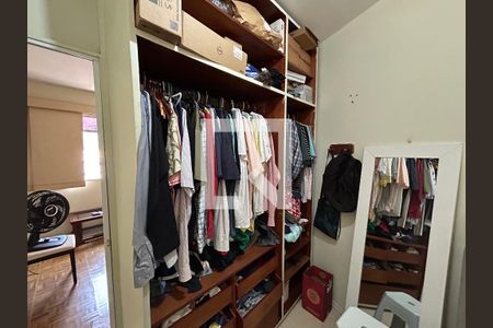Apartamento à venda com 115m², 3 quartos e 2 vagasCloset da Suíte