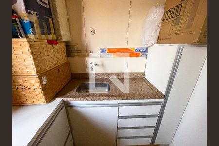 Apartamento à venda com 181m², 3 quartos e 1 vagaÁrea de Serviço