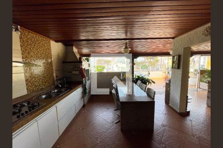 Apartamento à venda com 181m², 3 quartos e 1 vagaCozinha