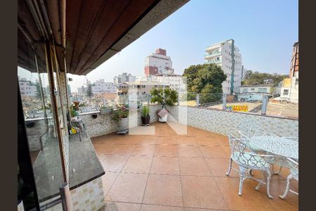 Apartamento à venda com 181m², 3 quartos e 1 vagaTerraço