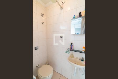 Apartamento à venda com 64m², 2 quartos e 1 vagaBanheiro de serviço