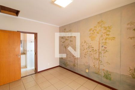 Casa de condomínio à venda com 350m², 4 quartos e 4 vagasSuíte 03