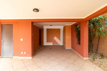 Casa de condomínio à venda com 350m², 4 quartos e 4 vagasÁrea Gourmet