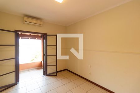 Casa de condomínio à venda com 350m², 4 quartos e 4 vagasSuíte 02