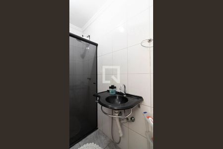 Casa à venda com 89m², 2 quartos e 1 vaga Casa à venda com 89m², 2 quartos e 1 vagaBanheiro