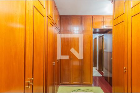 Apartamento à venda com 268m², 3 quartos e 3 vagasQuarto 2