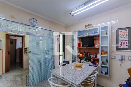 Apartamento à venda com 268m², 3 quartos e 3 vagasCozinha