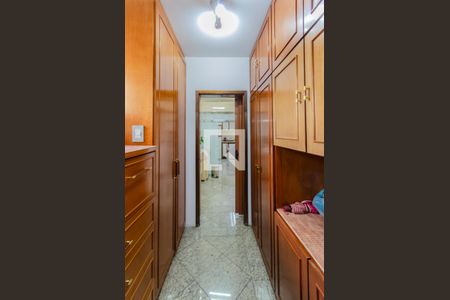 Apartamento à venda com 268m², 3 quartos e 3 vagasQuarto de Serviço