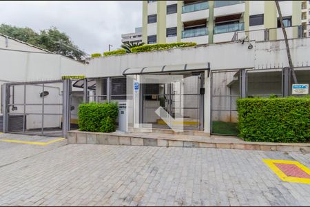 Apartamento à venda com 268m², 3 quartos e 3 vagasFachada