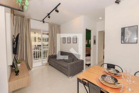 Sala de apartamento para alugar com 1 quarto, 50m² em Consolação, São Paulo