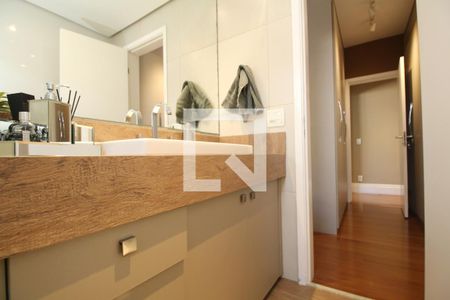 Apartamento à venda com 141m², 3 quartos e 2 vagasBanheiro Suíte 1