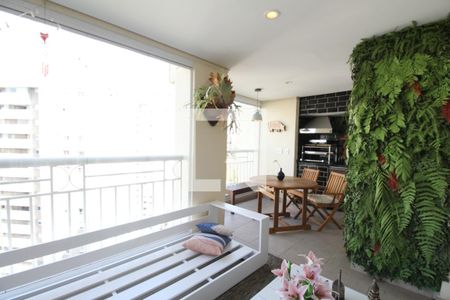 Apartamento à venda com 141m², 3 quartos e 2 vagasVaranda da sala