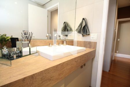 Apartamento à venda com 141m², 3 quartos e 2 vagasBanheiro Suíte 1