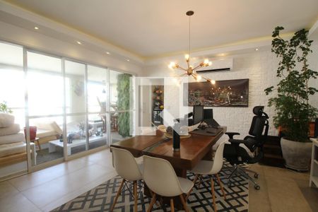 Sala de apartamento para alugar com 3 quartos, 141m² em Vila Andrade, São Paulo