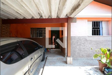 Casa à venda com 250m², 2 quartos e 2 vagas Casa à venda com 250m², 2 quartos e 2 vagasGaragem