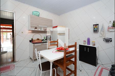Casa à venda com 250m², 2 quartos e 2 vagas Casa à venda com 250m², 2 quartos e 2 vagasCozinha