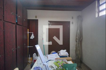 Casa à venda com 268m², 5 quartos e 3 vagasQuarto 3