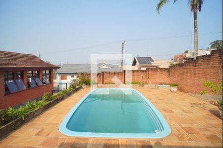 Casa à venda com 268m², 5 quartos e 3 vagasPiscina