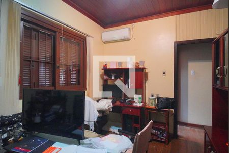 Casa à venda com 268m², 5 quartos e 3 vagasQuarto 2