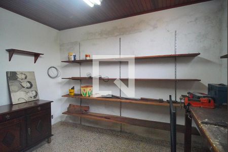 Casa à venda com 268m², 5 quartos e 3 vagasQuarto 4