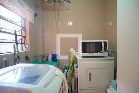 Casa à venda com 268m², 5 quartos e 3 vagasÁrea de Serviço