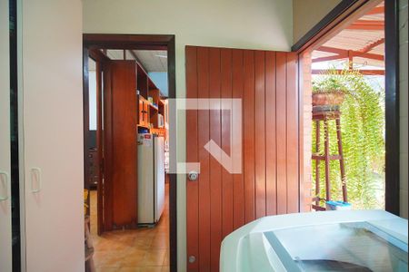 Casa à venda com 268m², 5 quartos e 3 vagasÁrea de Serviço