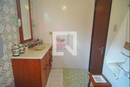 Casa à venda com 268m², 5 quartos e 3 vagasBanheiro da Suíte