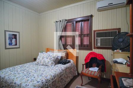 Casa à venda com 268m², 5 quartos e 3 vagasQuarto 1