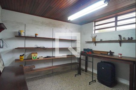 Casa à venda com 268m², 5 quartos e 3 vagasQuarto 4