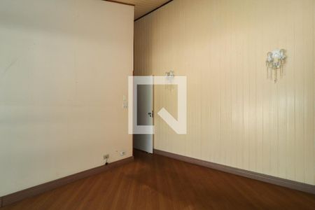 Casa à venda com 314m², 4 quartos e 4 vagas Casa à venda com 314m², 4 quartos e 4 vagasSuíte