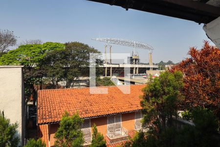 Casa à venda com 314m², 4 quartos e 4 vagas Casa à venda com 314m², 4 quartos e 4 vagasVista da Varanda da Suíte