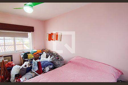 Casa de condomínio à venda com 256m², 4 quartos e 2 vagasquarto 3