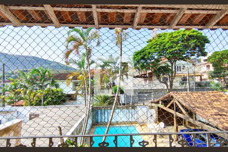 Casa de condomínio à venda com 256m², 4 quartos e 2 vagasquarto 1 - varanda