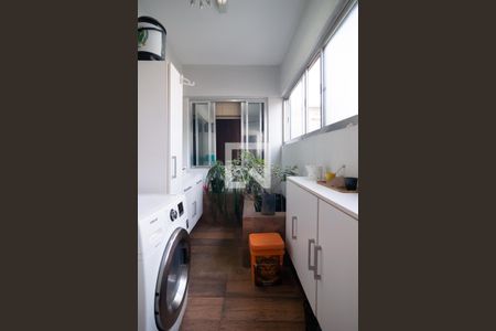 Apartamento à venda com 150m², 3 quartos e 1 vagaÁrea de Serviço