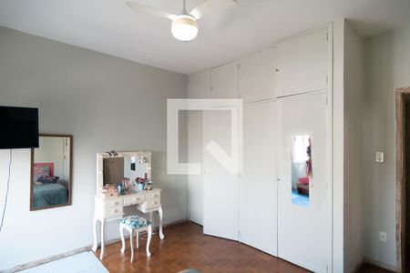Apartamento à venda com 150m², 3 quartos e 1 vagaQuarto 2