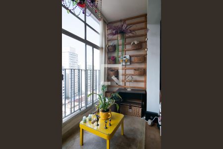 Apartamento à venda com 150m², 3 quartos e 1 vagaVaranda