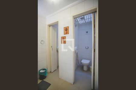 Casa à venda com 180m², 3 quartos e 1 vagaBanheiro Suíte