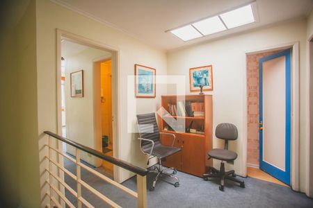 Casa à venda com 180m², 3 quartos e 1 vagaCorredor - Quartos