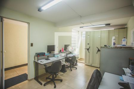 Casa à venda com 180m², 3 quartos e 1 vagaGaragem