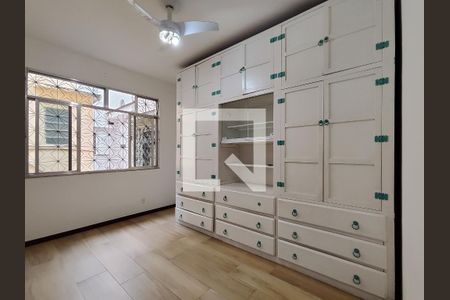 Apartamento para alugar com 120m², 3 quartos e sem vagaQuarto 2