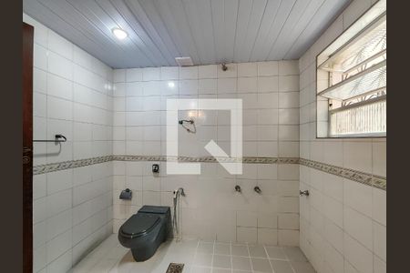 Apartamento para alugar com 120m², 3 quartos e sem vagaBanheiro da Suíte