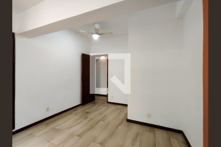Apartamento para alugar com 120m², 3 quartos e sem vagaQuarto 1