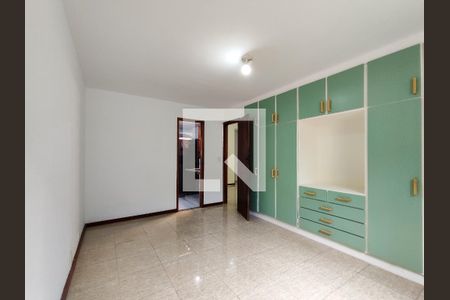 Apartamento para alugar com 120m², 3 quartos e sem vagaSuíte