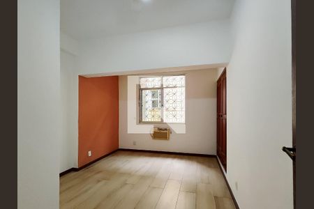 Apartamento para alugar com 120m², 3 quartos e sem vagaQuarto 1