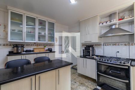 Casa à venda com 226m², 3 quartos e 2 vagasCozinha