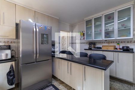 Casa à venda com 226m², 3 quartos e 2 vagasCozinha