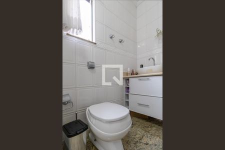 Casa à venda com 226m², 3 quartos e 2 vagasBanheiro Suíte