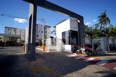 Apartamento para alugar com 61m², 2 quartos e 1 vagaFachada