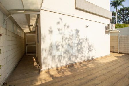 Apartamento para alugar com 61m², 2 quartos e 1 vagaQuintal