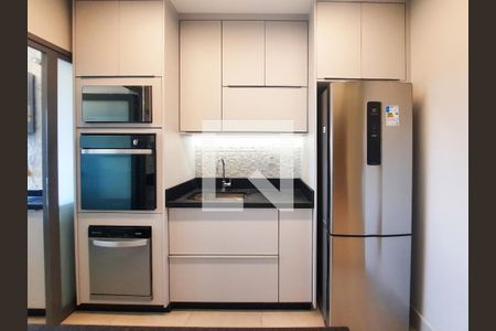 Apartamento para alugar com 77m², 2 quartos e 1 vaga Apartamento para alugar com 77m², 2 quartos e 1 vagaCozinha
